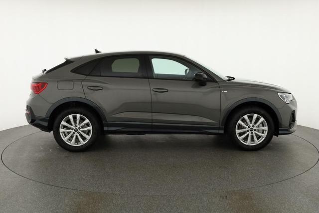 Audi Q3 Sportback 40 TDI quattro S line qu S-LINE, AHK, Optik schwarz, Navi, Kamera, el. Klappe 