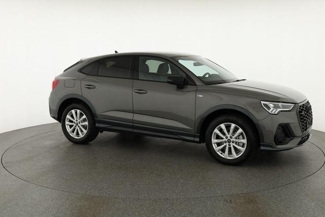 Audi Q3 Sportback 40 TDI quattro S line qu S-LINE, AHK, Optik schwarz, Navi, Kamera, el. Klappe 