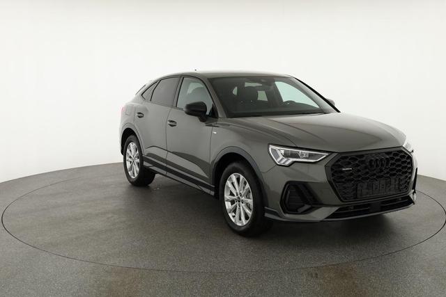 Audi Q3 Sportback 40 TDI quattro S line qu S-LINE, AHK, Optik schwarz, Navi, Kamera, el. Klappe 