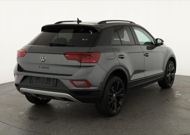 Volkswagen T-Roc Style 1.5 TSI DSG Black Style, AHK, IQ.Light, 19-Zoll, easyOpen, Navi 