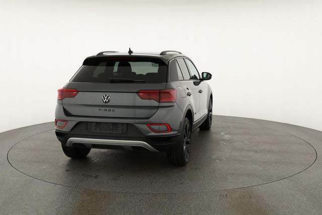 Volkswagen T-Roc Style 1.5 TSI DSG Black Style, AHK, IQ.Light, 19-Zoll, easyOpen, Navi 