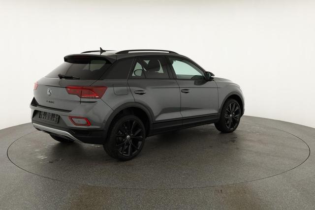 Volkswagen T-Roc Style 1.5 TSI DSG Black Style, AHK, IQ.Light, 19-Zoll, easyOpen, Navi 