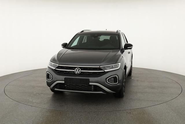 Volkswagen T-Roc Style 1.5 TSI DSG Black Style, AHK, IQ.Light, 19-Zoll, easyOpen, Navi 