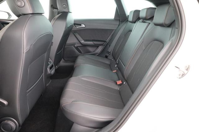 Cupra Leon Sportstourer 1.5 eTSI 110 kW ST DSG, Matrix, Navi, Side, Kamera, el. Klappe, 5-J Garantie 
