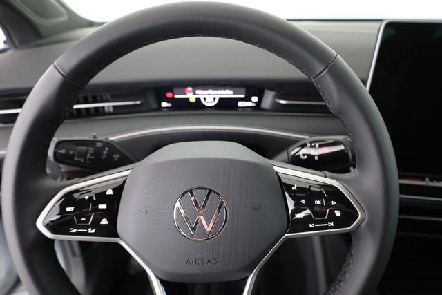 Volkswagen ID.7 Kombi Pro 210 kW Tourer Pro, HuD, IQ.Light, AreaView, easyOpen, NaviPro Max 