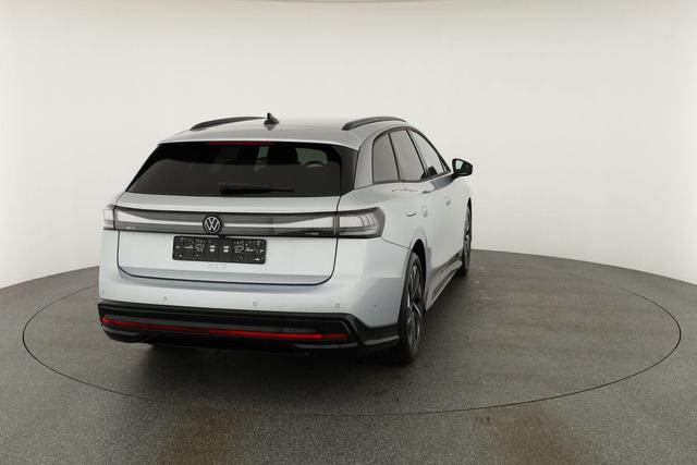 Volkswagen ID.7 Kombi Pro 210 kW Tourer Pro, HuD, IQ.Light, AreaView, easyOpen, NaviPro Max 