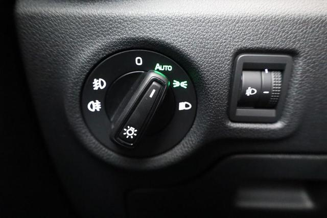 Skoda Fabia Selection 1.5 TSI DSG Selection, AHK, LED, Kamera, 16-Zoll 
