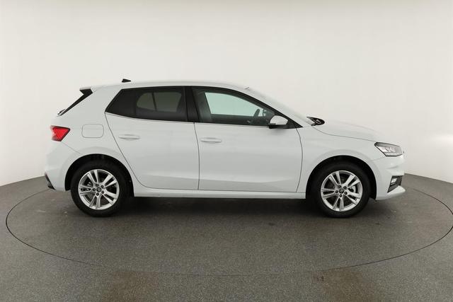 Skoda Fabia Selection 1.5 TSI DSG Selection, AHK, LED, Kamera, 16-Zoll 