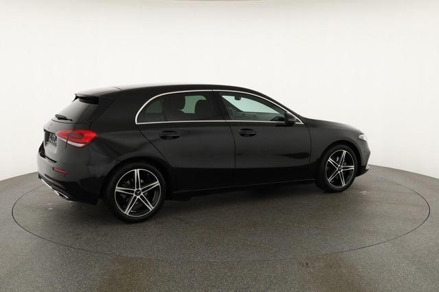 Mercedes-Benz A-Klasse Progressive Line A 180 Line, LED, Navi, Kamera, 18-Zoll 