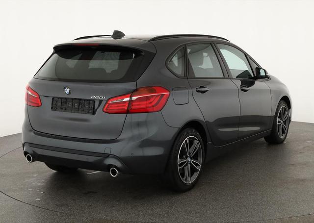 BMW 2er Active Tourer 220 i Sport Line 220i Line, AHK, LED, Navi, Kamera, HeadUp 