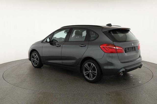 BMW 2er Active Tourer 220 i Sport Line 220i Line, AHK, LED, Navi, Kamera, HeadUp 