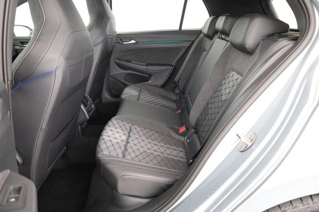 Volkswagen Golf 1.5 eTSI 110 kW R-Line DSG, LED, Navi, Kamera, Parklenk, Winter 