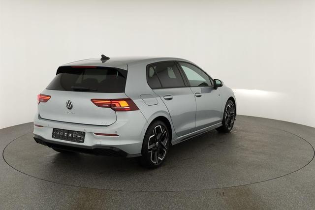 Volkswagen Golf 1.5 eTSI 110 kW R-Line DSG, LED, Navi, Kamera, Parklenk, Winter 
