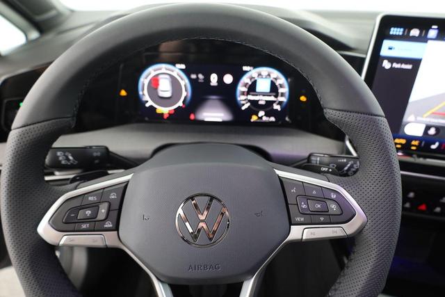 Volkswagen Golf 1.5 eTSI 110 kW R-Line DSG, LED, Navi, Kamera, Parklenk, Winter 