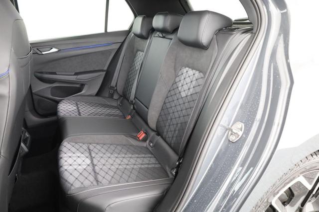 Volkswagen Golf 1.5 eTSI 110 kW R-Line DSG, LED, Navi, Kamera, Parklenk, Winter 