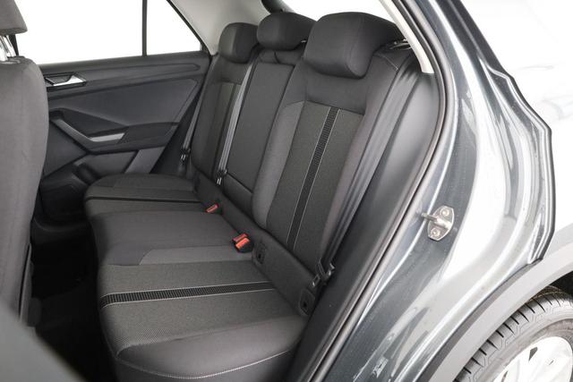 Volkswagen T-Roc Life 1.5 TSI DSG, LED, AHK, Kamera, Parklenk, Winter 