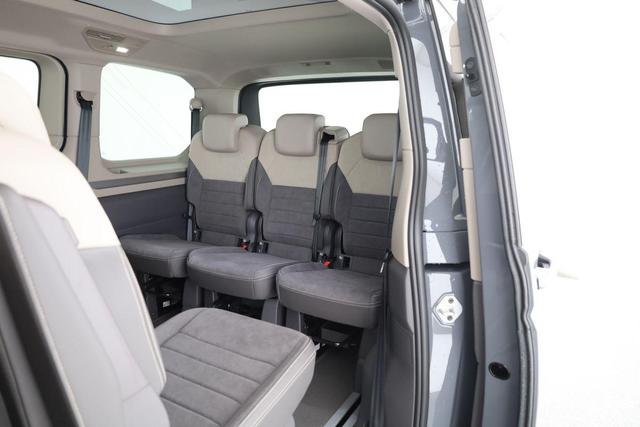 Volkswagen T7 Multivan TDI DSG Edition KÜ, Pano, AHK, IQ.Light, 18-Zoll, el. Türen 
