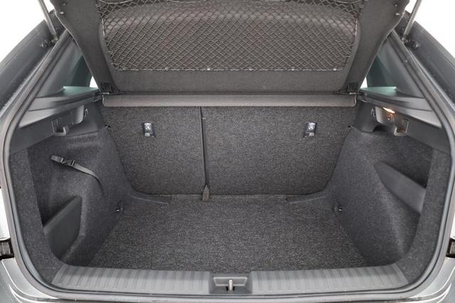 Skoda Kamiq Monte Carlo 1.0 TSI DSG Carlo, Matrix, Kamera, Pano, 17-Zoll 