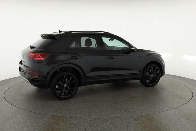 Volkswagen T-Roc Style 1.5 TSI DSG Black Style, AHK, IQ.Light, 19-Zoll, easyOpen, Navi 