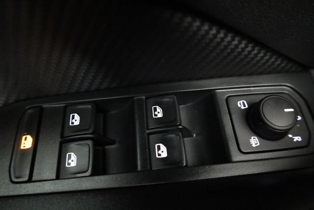Skoda Kamiq Monte Carlo 1.0 TSI DSG Carlo, Matrix, Kamera, Pano, sofort 