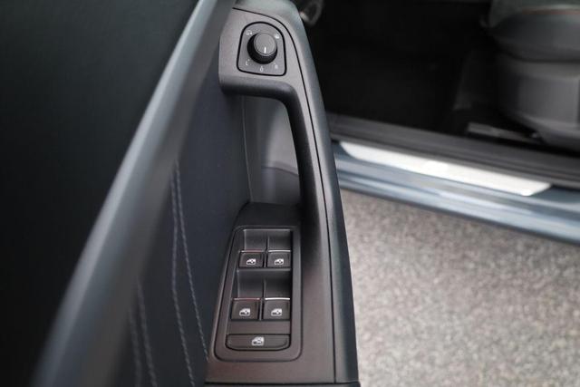 Seat Ateca FR 4Drive 2.0 TSI DSG FR, Pano, beats, Navi, Kamera, el. Klappe 