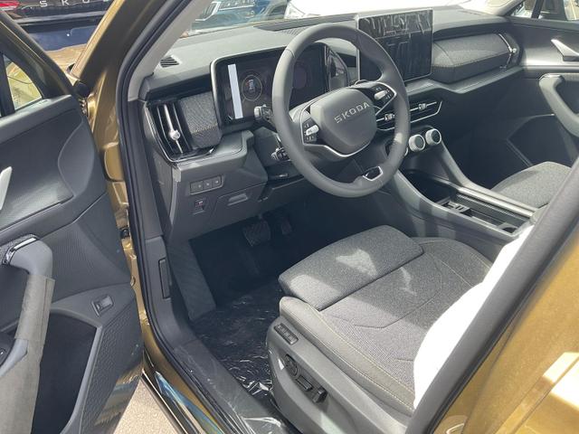 Lagerfahrzeug Skoda Kodiaq - 1.5 TSI mHEV 110kW Selection DSG Selection, AHK, AreaView, el. Klappe, Navi
