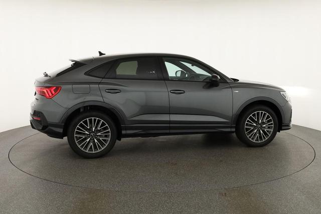 Audi Q3 Sportback 45 TFSI quattro S line qu S-LINE, AHK, 19-Zoll, Optik schwarz, Navi, Kamera, el. Klappe 