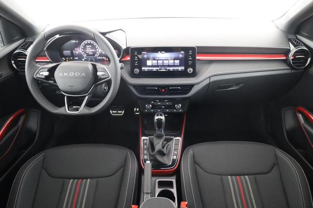 Skoda Fabia Monte Carlo 1.5 TSI DSG Carlo, Kamera, 17-Zoll, SmartLink, Ladeboden, 5-J. Garantie 