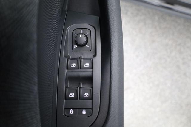 Skoda Kodiaq 2.0 TDI 142kW 4x4 Selection DSG Selection, AHK, Navi, Side, el. Klappe, AreaView, ParkAssist 