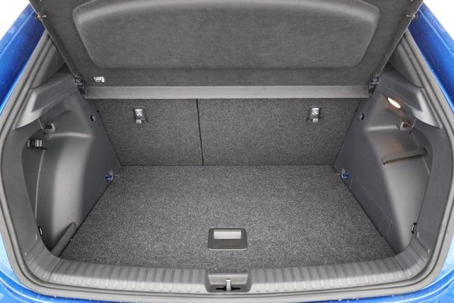 Skoda Fabia Monte Carlo 1.5 TSI DSG Carlo, Kamera, 17-Zoll, SmartLink, Ladeboden, 5-J. Garantie 