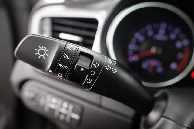 Kia Ceed SPIN 1.5 T-GDI Edition, Navi, Kamera, Sitzheizung 