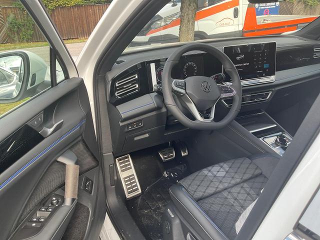 Volkswagen Tiguan - 2.0 TSI 195 kW 4Motion R-Line DSG 4M R-LINE, AHK, AreaView, 20-Zoll, Navi