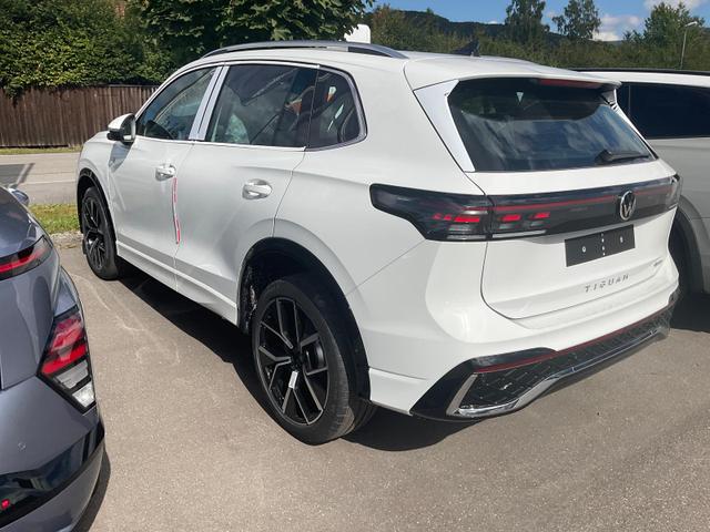 Volkswagen Tiguan 2.0 TSI 195 kW 4Motion R-Line DSG 4M R-LINE, AHK, AreaView, 20-Zoll, Navi 