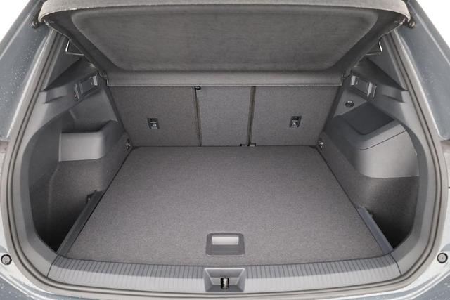 Volkswagen Tiguan 2.0 TDI 142 kW 4Motion R-Line DSG 4M Black, Pano, Standheizung, 20-Zoll, 