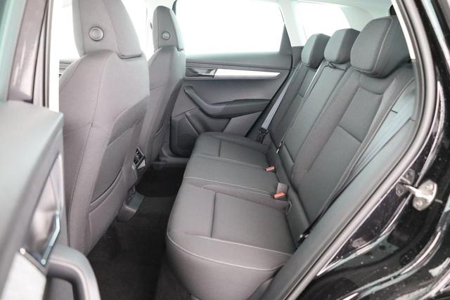 Skoda Karoq Selection 1.5 TSI Selection, AHK, Kamera, Winter, 5-J Garantie 