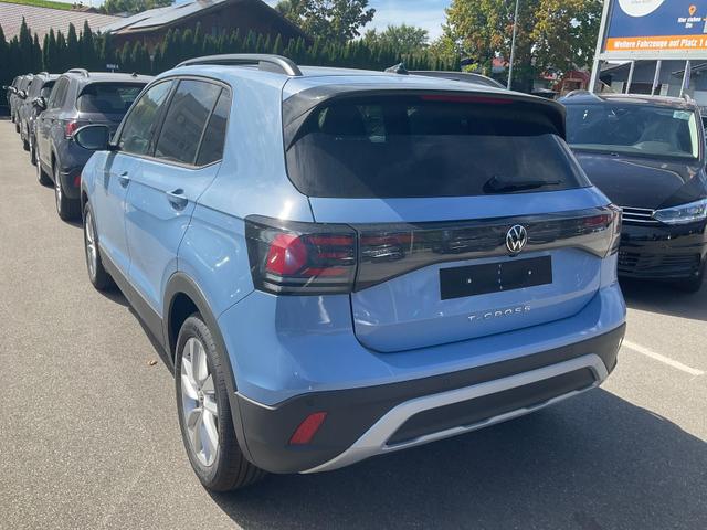 Volkswagen T-Cross 1.5 TSI 110 kW Life DSG Life, Kamera, 17-Zoll, Winterpaket, Climatronic 