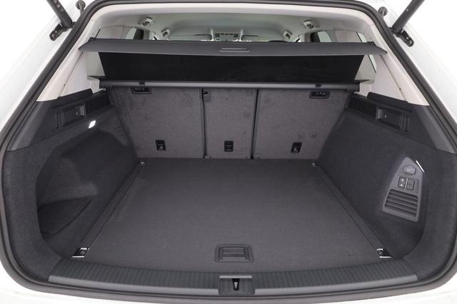 Volkswagen Touareg 3.0 TDI 170 kW 4Motion V6 TDI, AHK, Navi, Kamera, ACC 