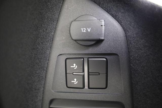 Volkswagen Touareg 3.0 TDI 170 kW 4Motion V6 TDI, AHK, Navi, Kamera, ACC 