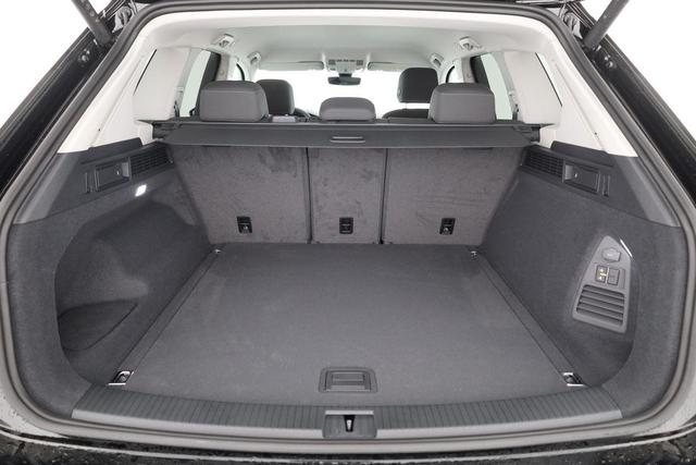 Volkswagen Touareg 3.0 TDI 170 kW 4Motion V6 TDI, AHK, Navi, Kamera, ACC 