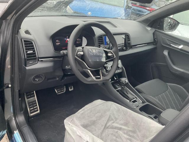 Skoda Karoq - Sportline 1.5 TSI DSG Sportline, AHK, Matrix, Kamera, 5 J.-Garantie