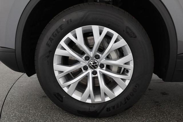 Volkswagen Touareg 3.0 TDI 170 kW 4Motion V6 TDI, AHK, Navi, Kamera, ACC 
