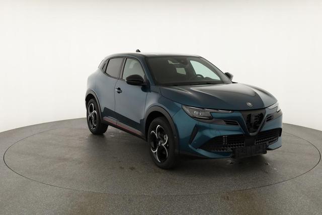 Alfa Romeo Junior Ibrida 1.2 VGT 48V-Hybrid (100kW) Speciale Speciale, 18-Zoll, Kamera, el. Klappe, Sitzheizung 