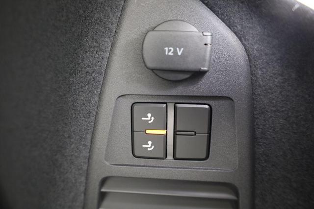 Volkswagen Touareg 3.0 TDI 170 kW 4Motion V6 TDI, AHK, Navi, Kamera, ACC 