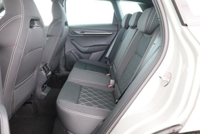 Skoda Karoq Sportline 1.5 TSI Sportline, AHK, Matrix, Kamera, 5 J.-Garantie 