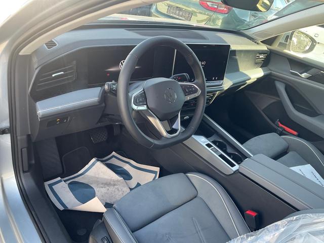 Volkswagen Passat Variant - 1.5 eTSI 110 kW Business DSG Business, AHK, Navi, Side, Kamera
