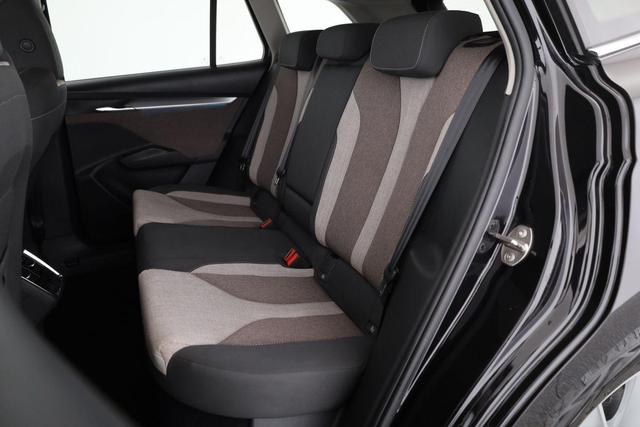 Skoda Enyaq 60 Lodge Lodge, Matrix, Navi, Side, Wärmepumpe, Kamera, Winter, el. Klappe 