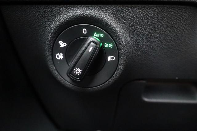 Skoda Karoq Sportline 2.0 TDI DSG Sportline, AHK, Matrix, Kamera, 5 J.-Garantie 