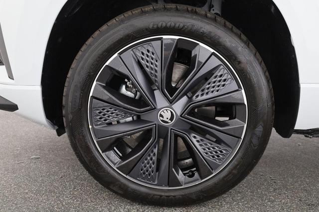 Skoda Karoq Sportline 2.0 TDI DSG Sportline, AHK, Matrix, Kamera, 5 J.-Garantie 