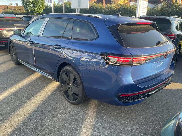 Volkswagen Passat Variant 2.0 TDI 142 kW 4Motion R-Line DSG 4M Black, AHK, HUD, Side 