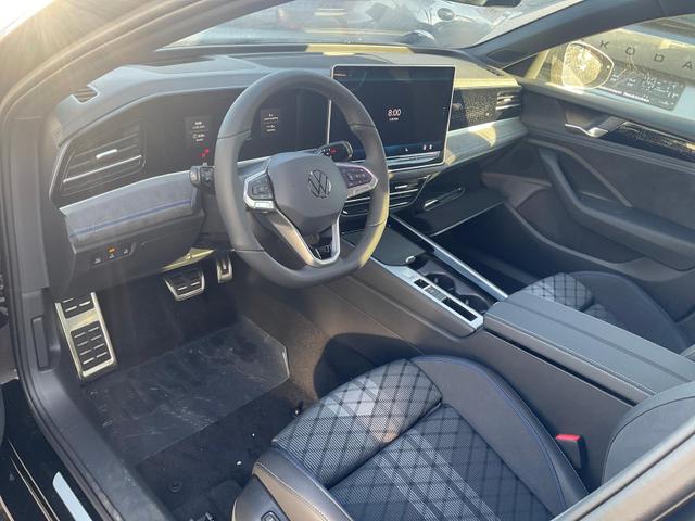 Volkswagen Passat Variant - 2.0 TDI 142 kW 4Motion R-Line DSG 4M Black, AHK, HUD, Side